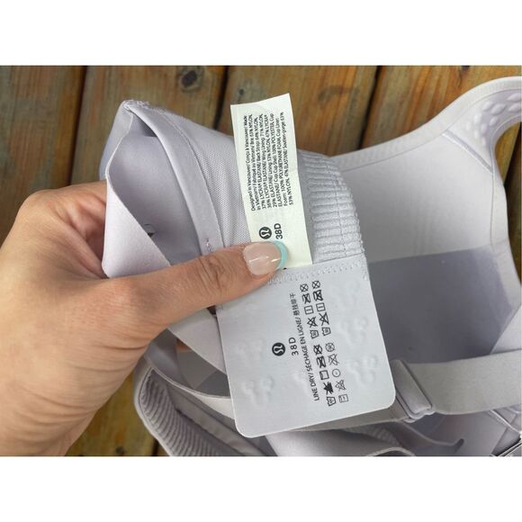 NWT Lululemon AirSupport Bra High Support Faint Lavender / Peri Purple 38D $98 - Picture 11 of 13